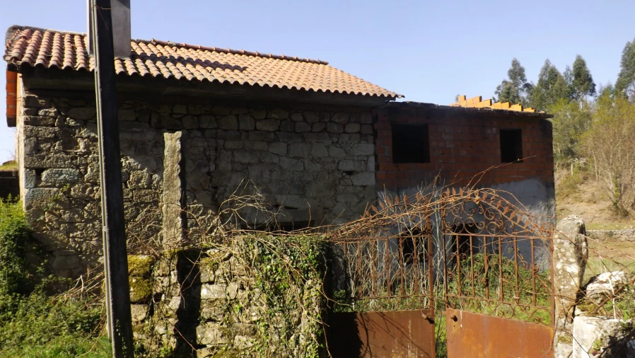 Quinta T0 para Venda em Covas Foto 11