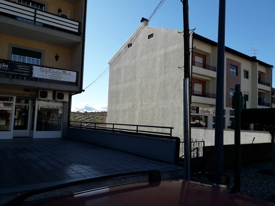 Armazém para Venda em Vila Flor e Nabo Foto 3