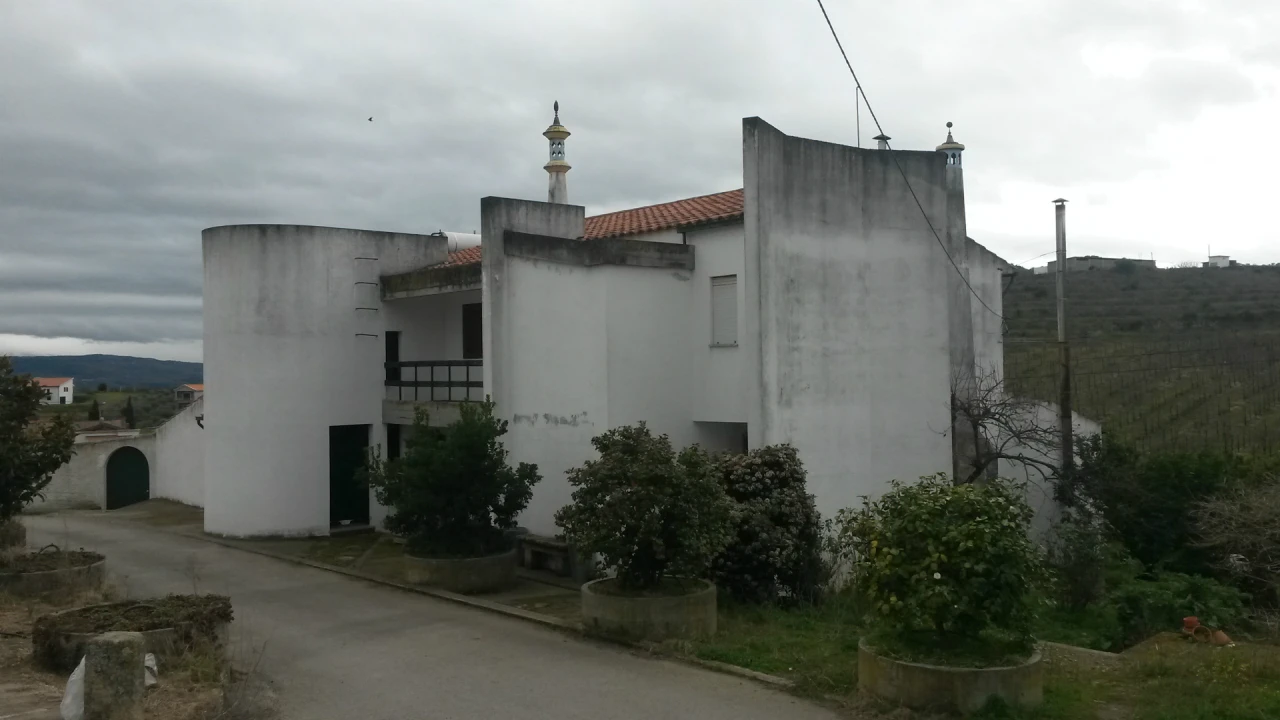Quinta T0 para Venda em Santa Comba de Vilariça Foto 2