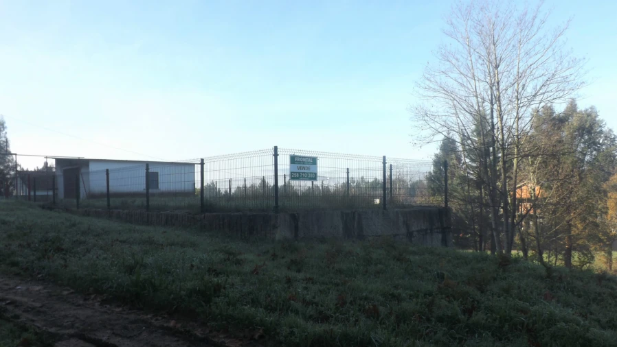 Moradia T2 para Venda em Fontoura Foto 3