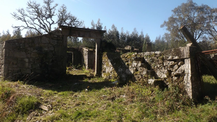 Moradia T0 para Venda em Riba de Ancora Foto 8