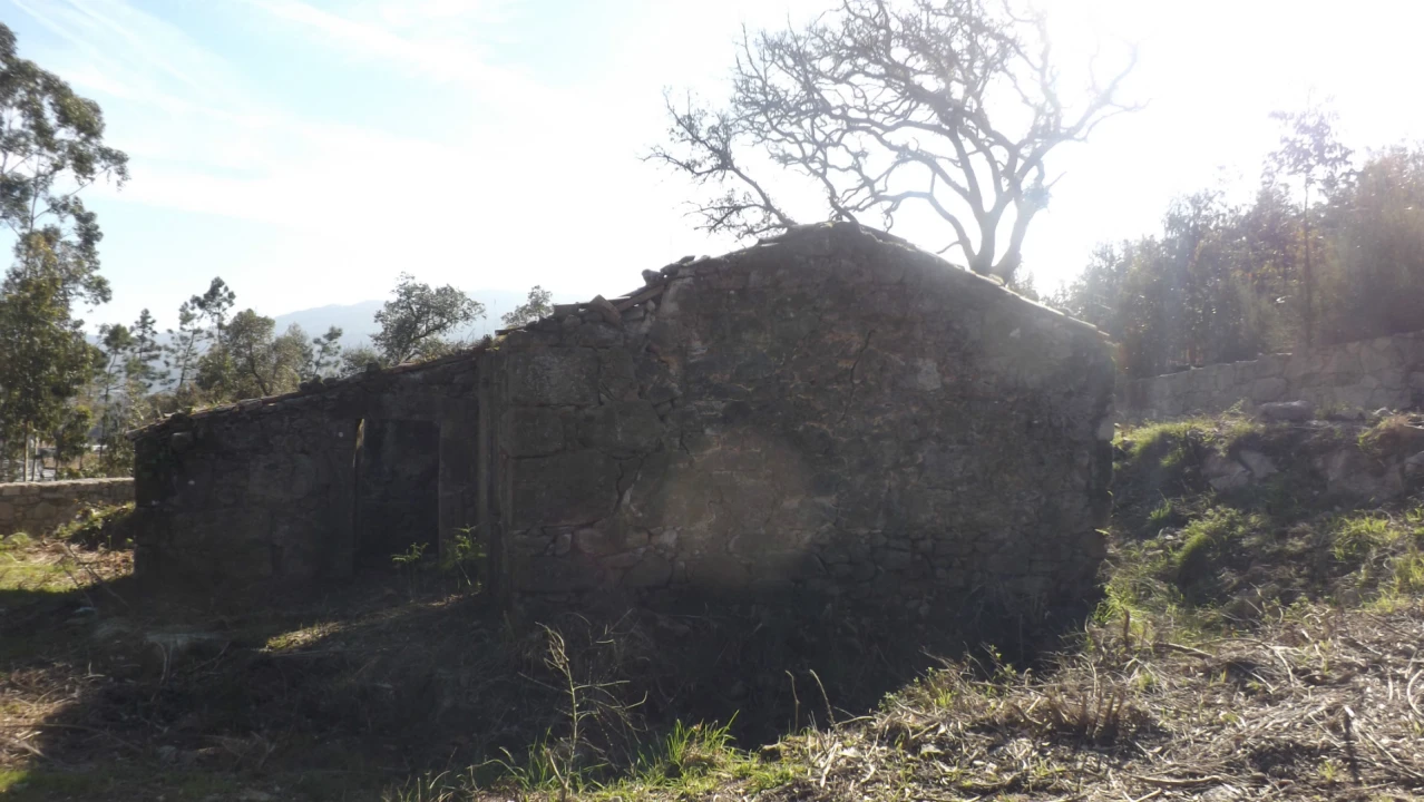 Moradia T0 para Venda em Riba de Ancora Foto 11