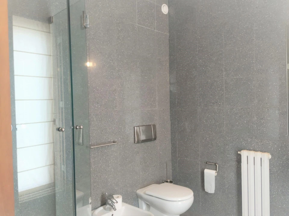 Moradia T4 para Venda em Matosinhos e Leça da Palmeira Foto 17