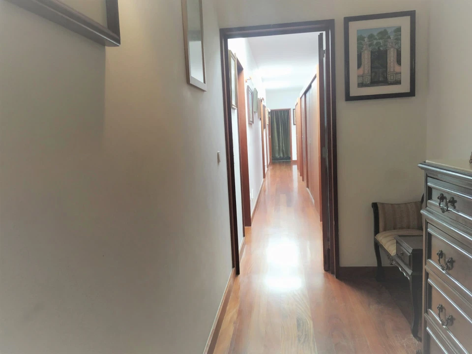 Moradia T4 para Venda em Matosinhos e Leça da Palmeira Foto 9