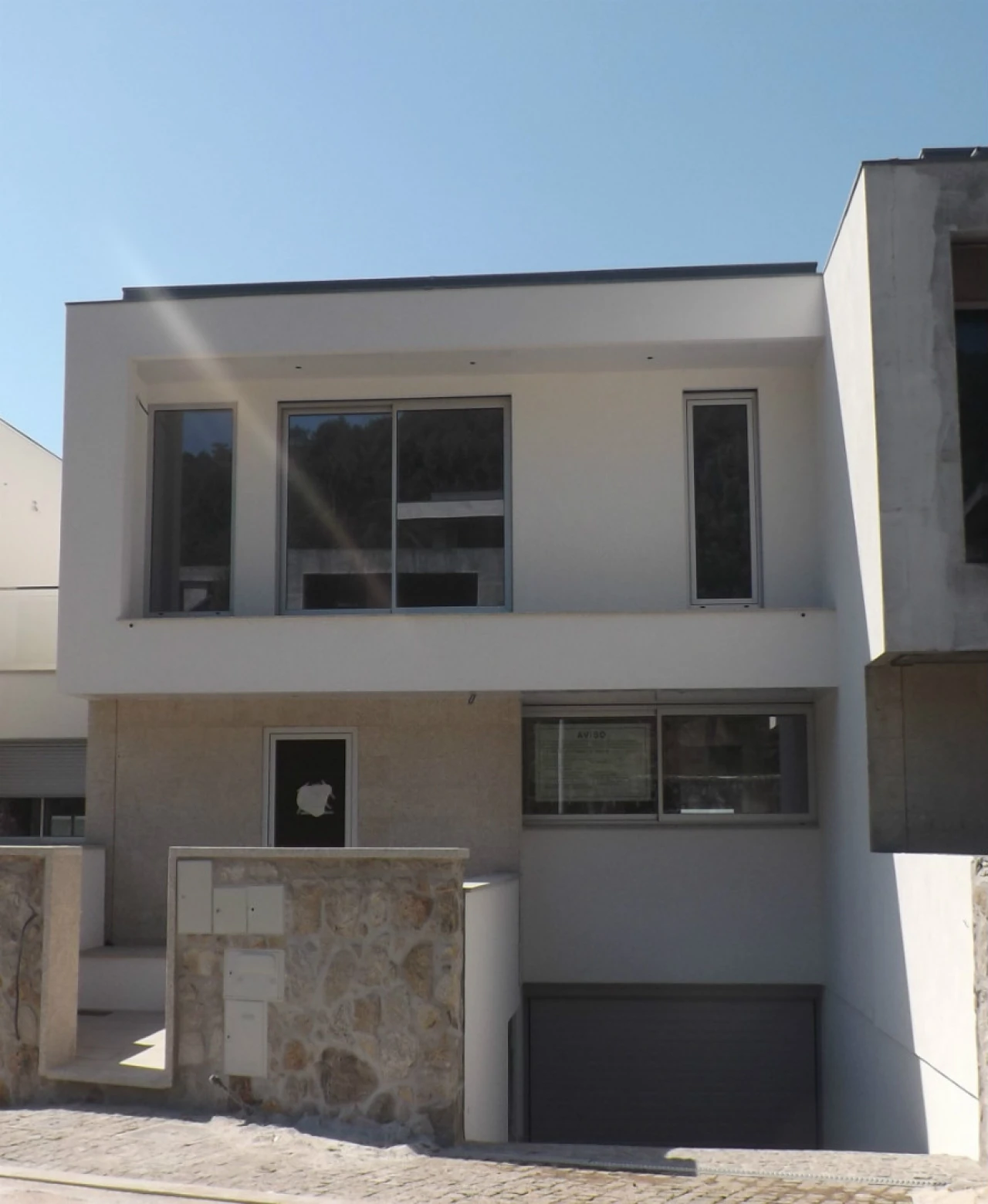 Moradia T3 para Venda em Areosa Foto 1