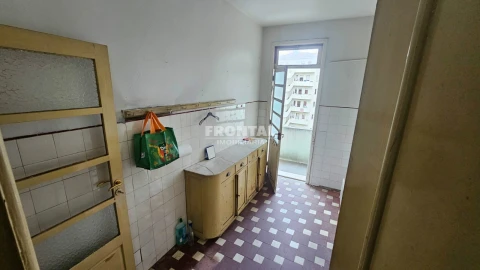Apartamento T5 para Venda em Cedofeita, Santo Ildefonso, Sé, Miragaia, São Nicolau e Vitória
