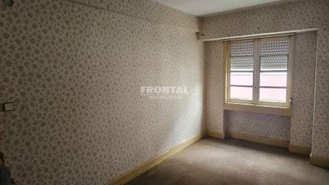 Apartamento T5 para Venda em Cedofeita, Santo Ildefonso, Sé, Miragaia, São Nicolau e Vitória