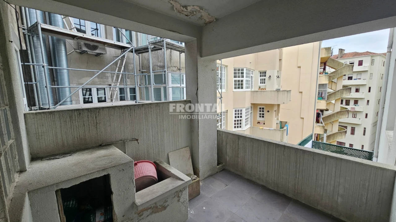Apartamento T5 para Venda em Cedofeita, Santo Ildefonso, Sé, Miragaia, São Nicolau e Vitória Foto 7