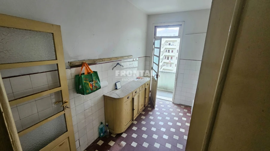 Apartamento T5 para Venda em Cedofeita, Santo Ildefonso, Sé, Miragaia, São Nicolau e Vitória Foto 6