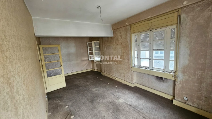 Apartamento T5 para Venda em Cedofeita, Santo Ildefonso, Sé, Miragaia, São Nicolau e Vitória Foto 3