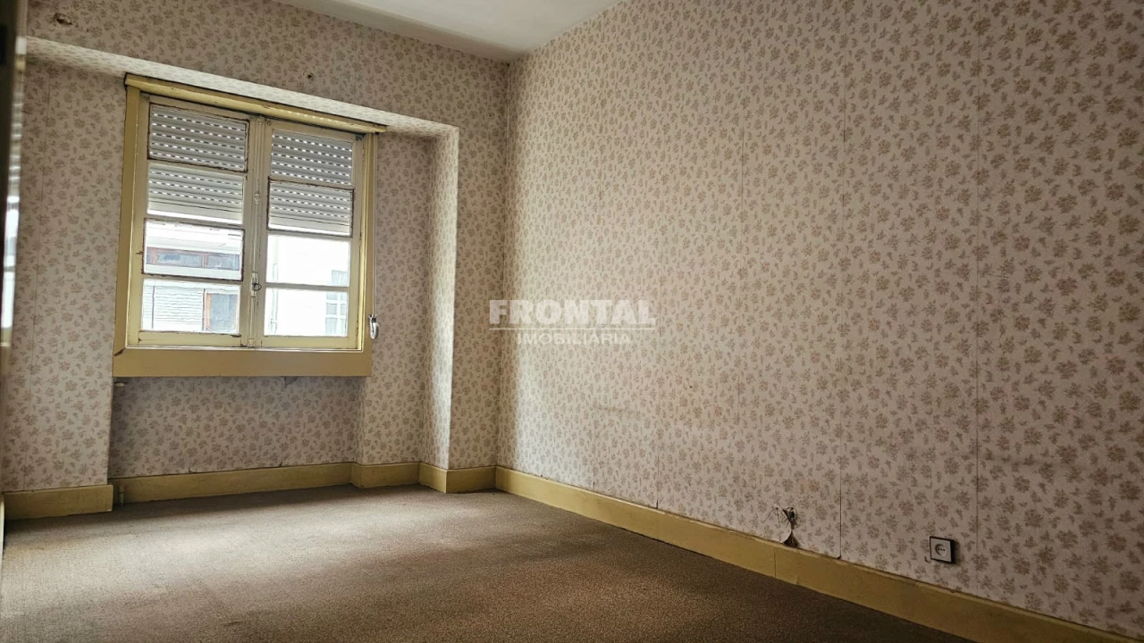 Apartamento T5 para Venda em Cedofeita, Santo Ildefonso, Sé, Miragaia, São Nicolau e Vitória Foto 8