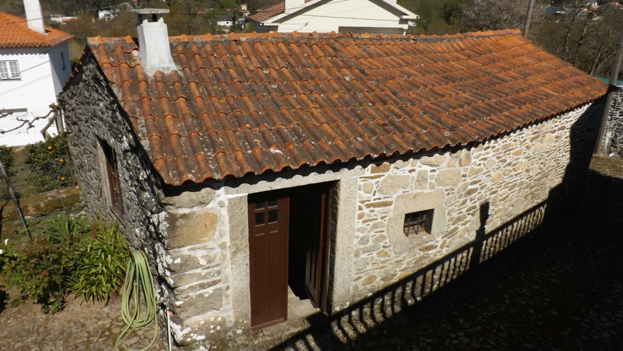 Quinta T5 para Venda em Vilar de Mouros Foto 21