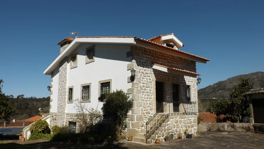 Quinta T5 para Venda em Vilar de Mouros Foto 7