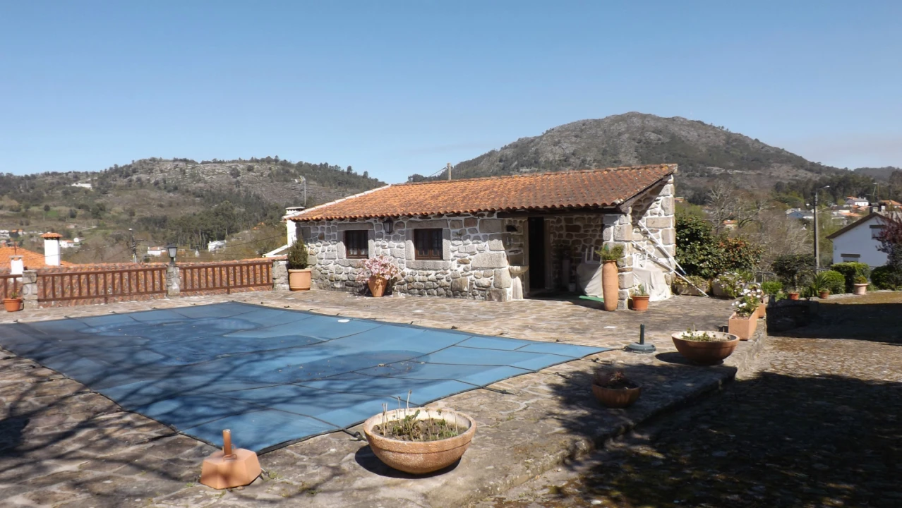 Quinta T5 para Venda em Vilar de Mouros Foto 19