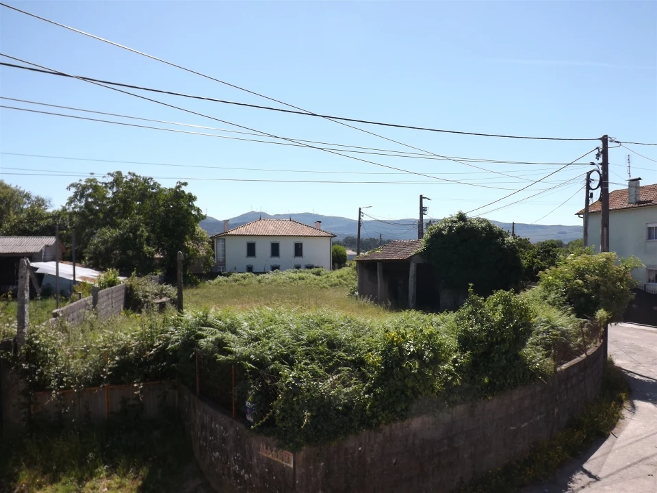 Terreno para Venda em Valença, Cristelo Covo e Arão Foto 4