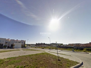 Terreno para Venda em Castêlo da Maia