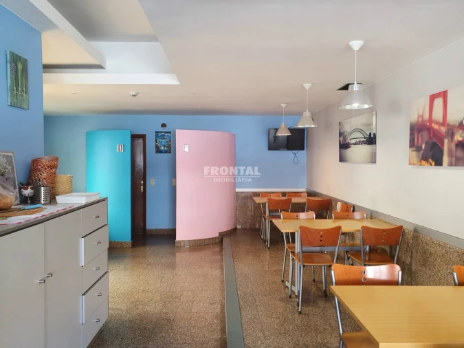 Loja para Venda em Vila Nova da Telha