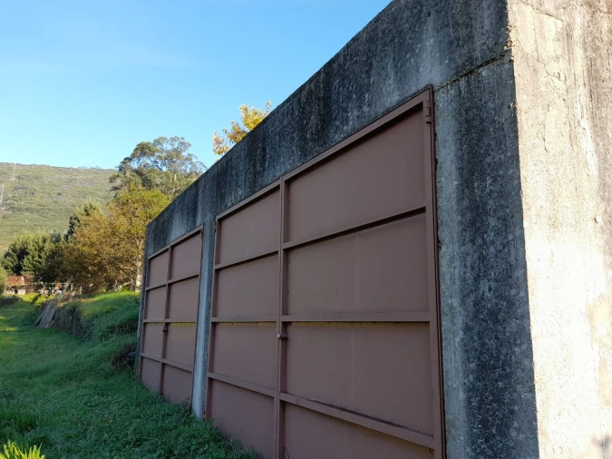 Moradia T5 para Venda em Venade e Azevedo Foto 31