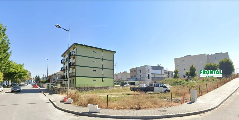 Terreno para Venda em São Mamede de Infesta e Senhora da Hora Foto 1