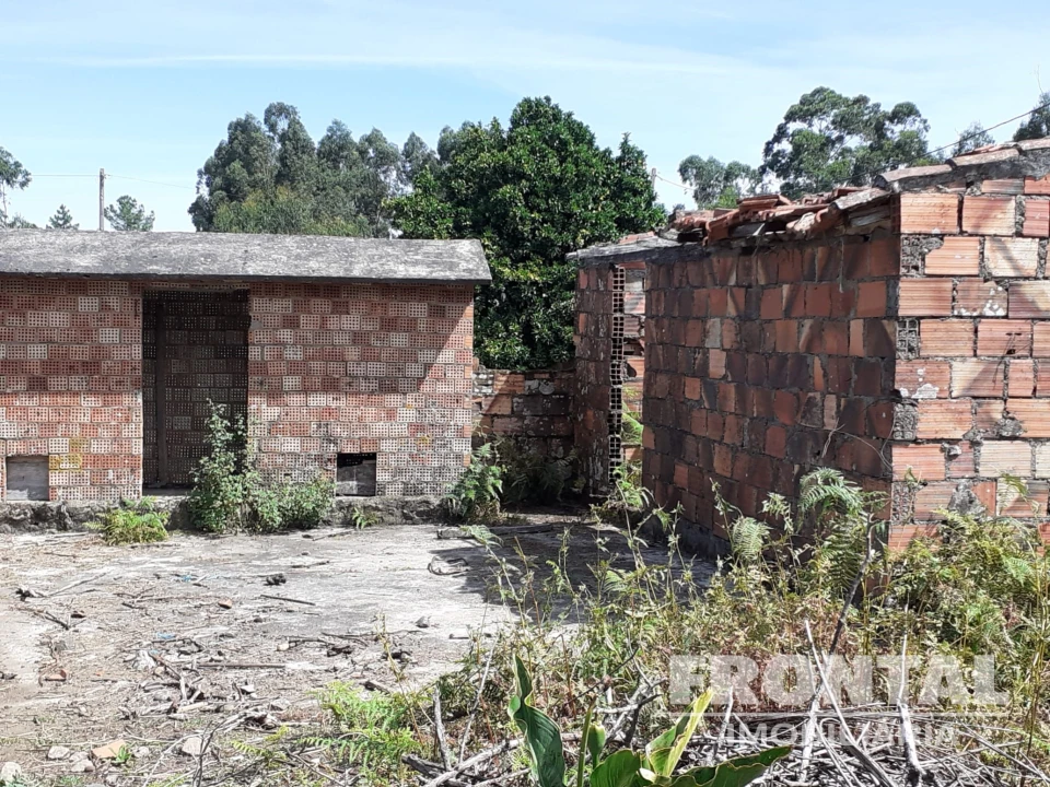 Terreno para Venda em Campos e Vila Meã Foto 11