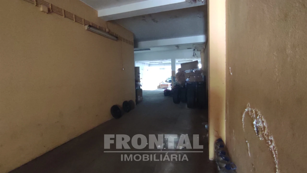 Armazém para Venda em Cedofeita, Santo Ildefonso, Sé, Miragaia, São Nicolau e Vitória Foto 2