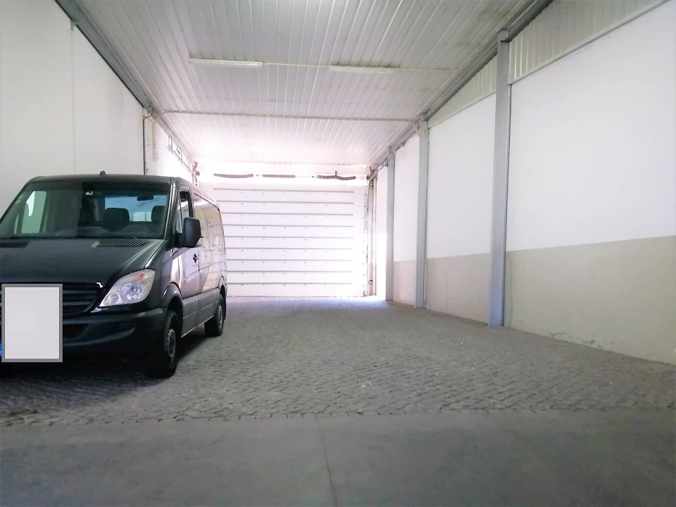 Armazém para Venda em Bougado (São Martinho e Santiago) Foto 24