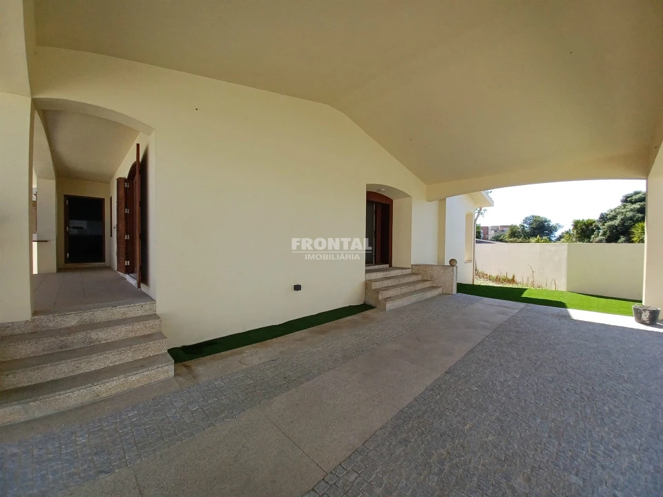 Moradia T5 para Venda em Gulpilhares e Valadares Foto 18
