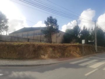 Terreno para Venda em Fânzeres e São Pedro da Cova