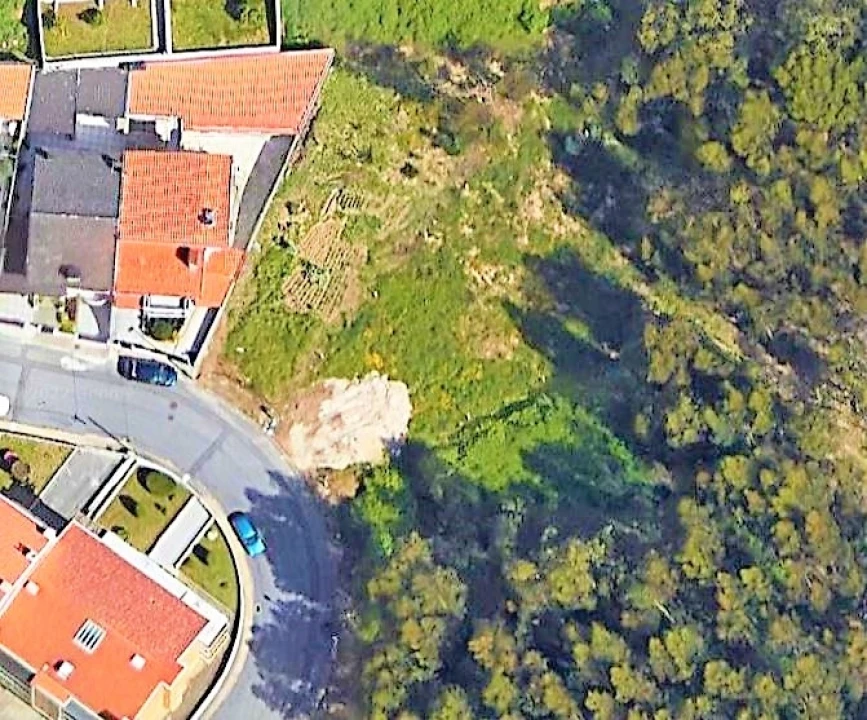 Terreno para Venda em Baguim do Monte (Rio Tinto) Foto 1