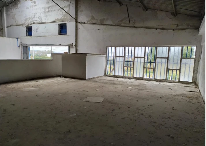 Armazém para Venda em São Pedro Fins Foto 5