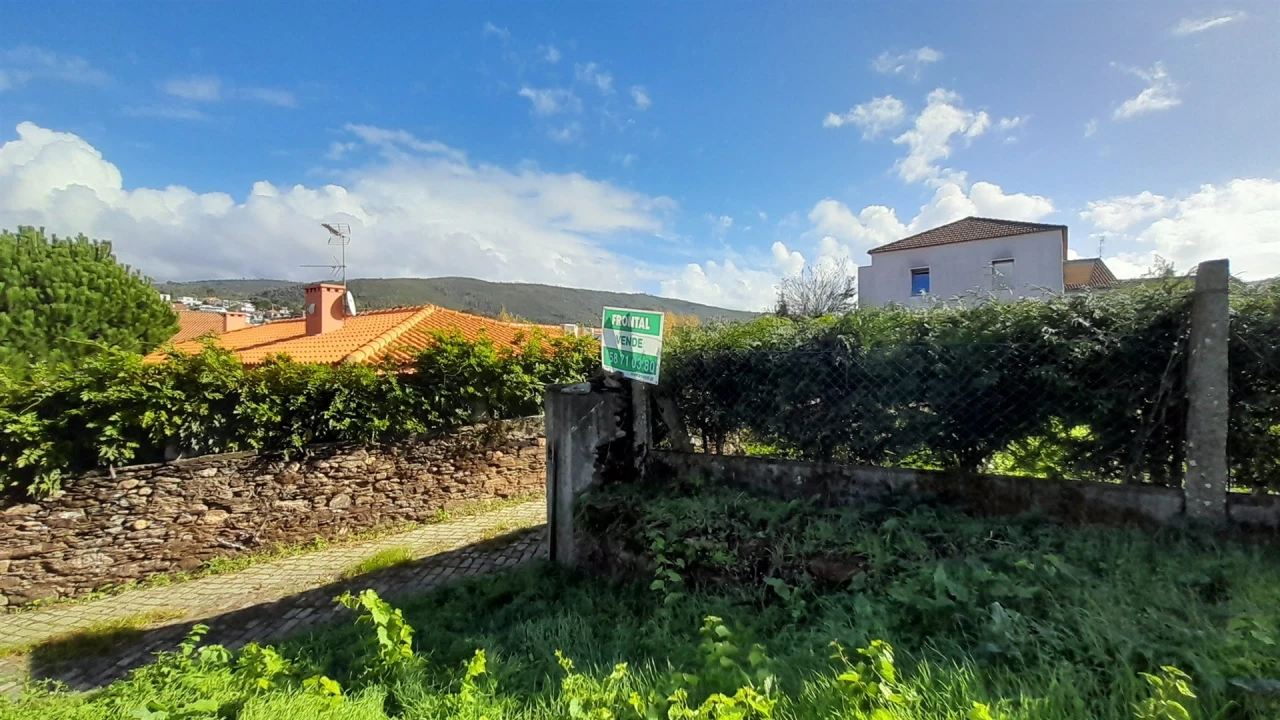 Terreno para Venda em Venade e Azevedo Foto 10
