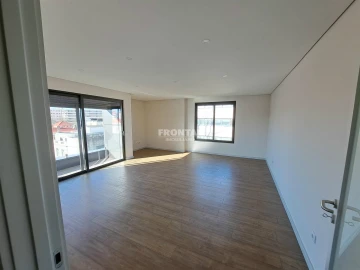 Apartamento T3 para Venda em Cedofeita, Santo Ildefonso, Sé, Miragaia, São Nicolau e Vitória