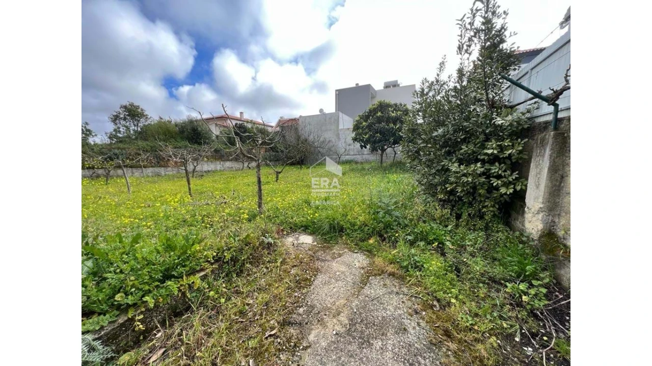 Terreno para Venda em Costa da Caparica Foto 5