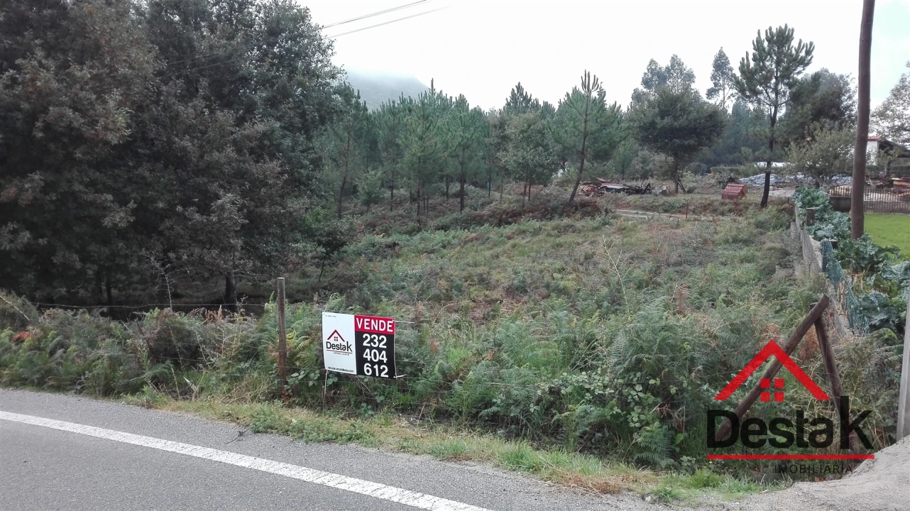 Terreno para Venda em Arca e Varzielas Foto 7