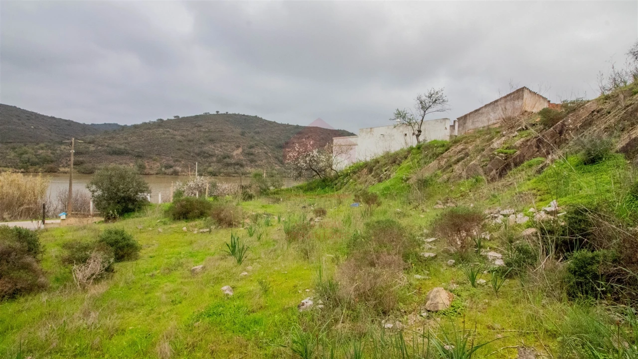 Terreno para Venda em Alcoutim e Pereiro Foto 4