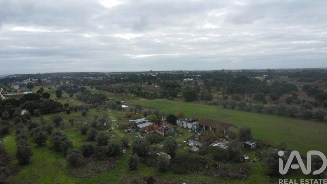 Terreno para Venda em Vale de Santarem Foto 26