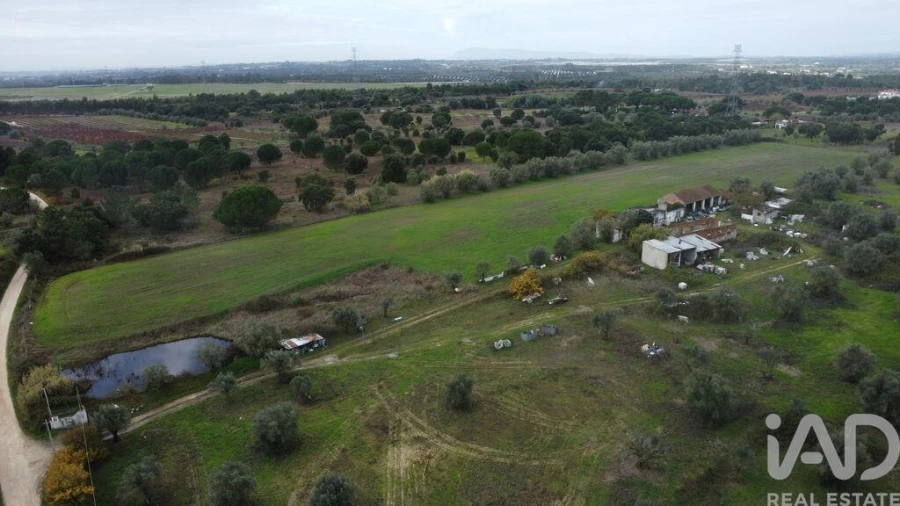 Terreno para Venda em Vale de Santarem Foto 27