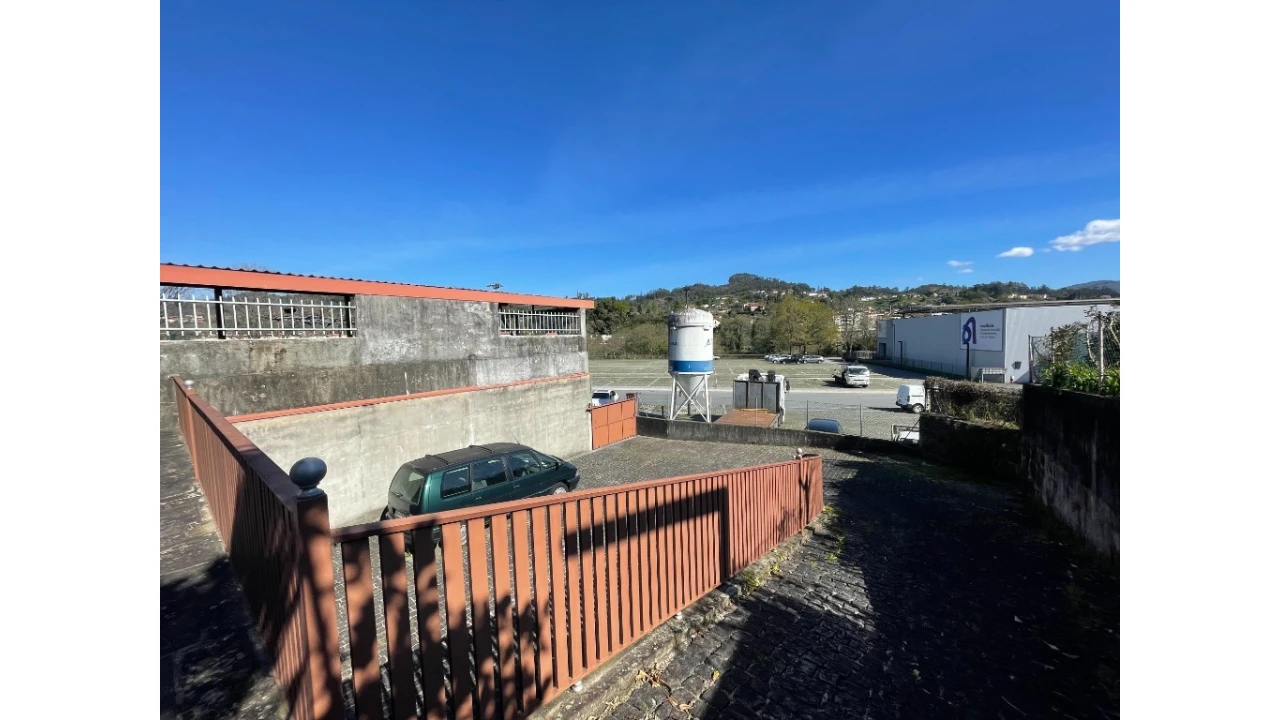 Moradia T4 para Venda em Grade e Carralcova Foto 23