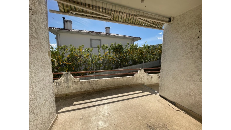 Moradia T4 para Venda em Grade e Carralcova Foto 8