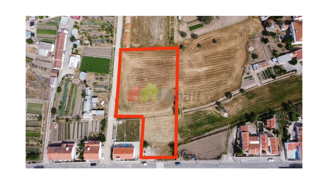 Terreno para Venda em Foros de Vale de Figueira Foto 1