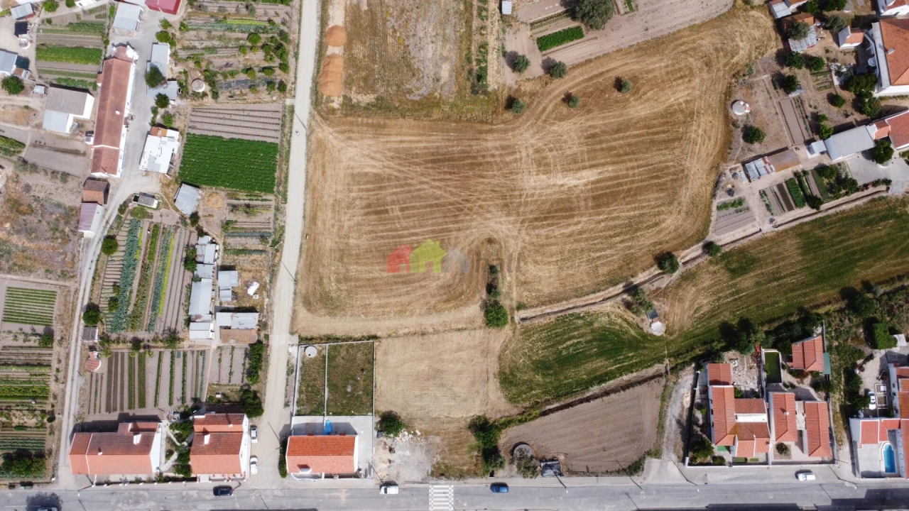 Terreno para Venda em Foros de Vale de Figueira Foto 13