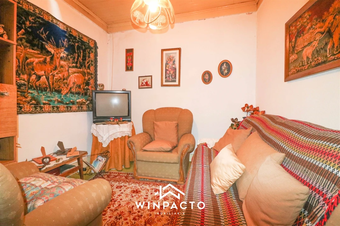 Moradia T0 para Venda em Nelas Foto 16