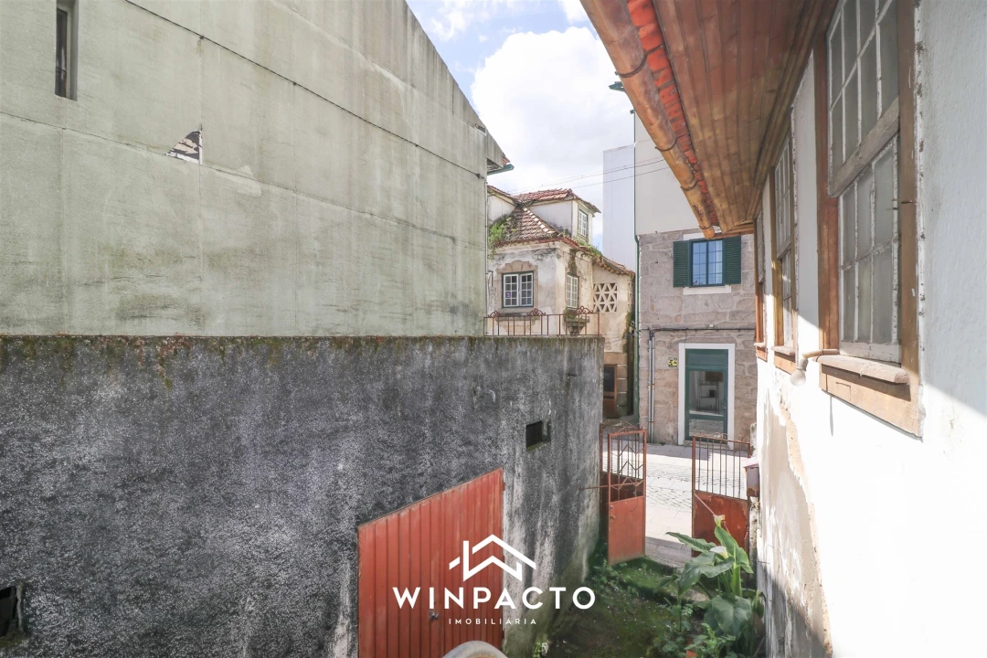 Moradia T0 para Venda em Nelas Foto 11