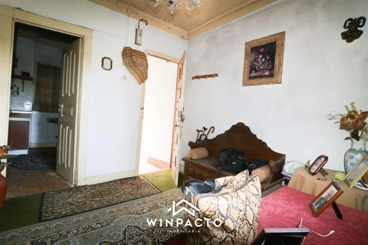 Moradia T0 para Venda em Nelas Foto 14