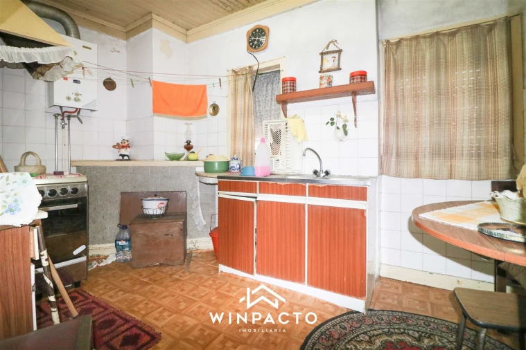 Moradia T0 para Venda em Nelas Foto 15