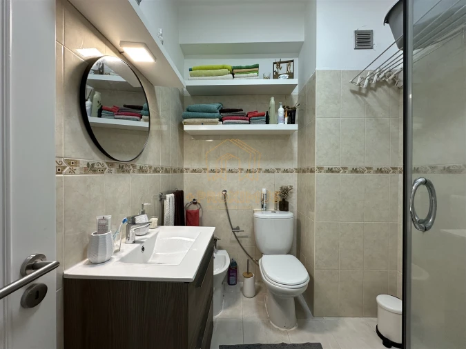 Apartamento T1 para Venda em Buarcos Foto 15