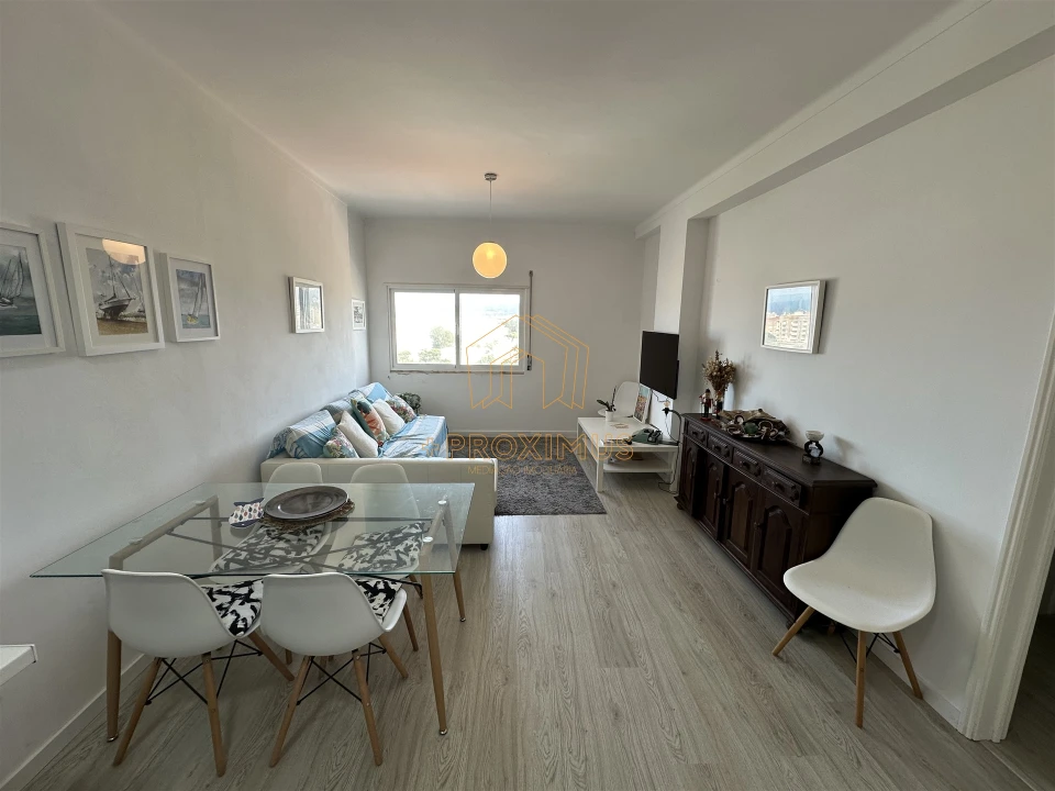 Apartamento T1 para Venda em Buarcos Foto 5