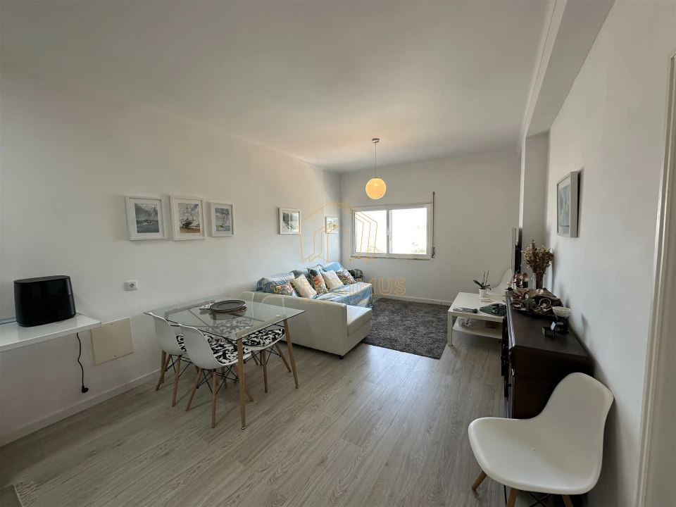 Apartamento T1 para Venda em Buarcos Foto 1