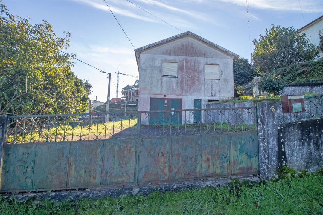 Moradia T3 para Venda em Lustosa e Barrosas (Santo Estêvão) Foto 5