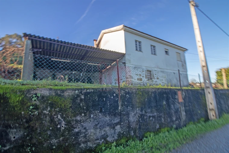 Moradia T3 para Venda em Lustosa e Barrosas (Santo Estêvão) Foto 2